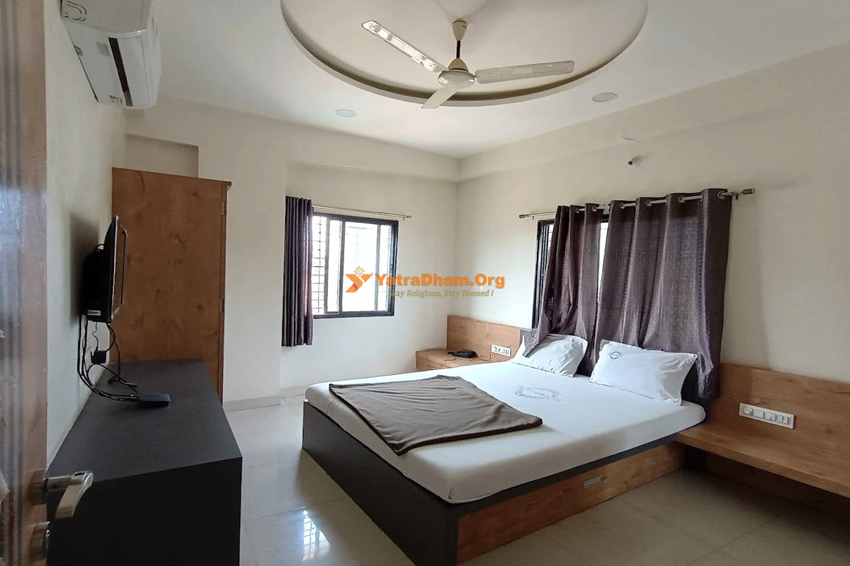 Accommodation