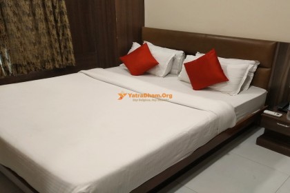 Hotel Shreenath - Ahmedabad