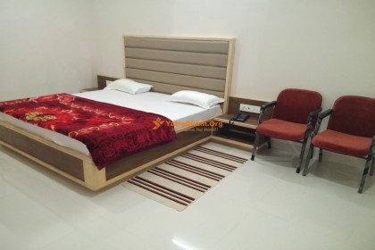 Shri Dwarkesh Bhawan - Khatu