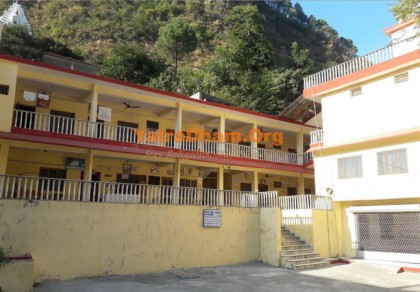 Uttarkashi - Avadhoot Mandal ashram ( hanuman mandir ) 