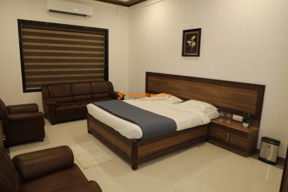 Sandipani Vidhyaniketan Ashram (Gokul Guest House) - Porbandar
