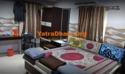 Kashi Annapurna Vasavi Arya Vysya Nityanna Satram - Varanasi