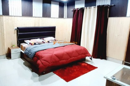 Gayatri Niketan Hotel - Gangotri