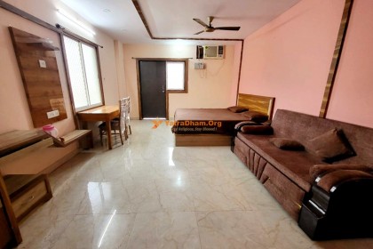 Kailash Math - Varanasi 
