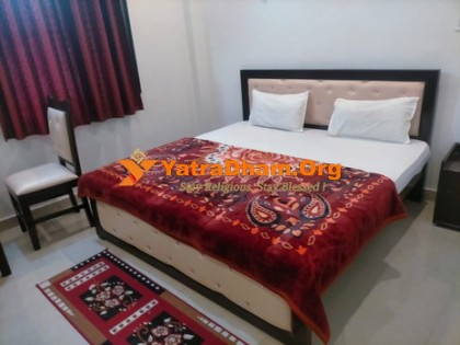 Ayodhya - Hotel Samrat Palace