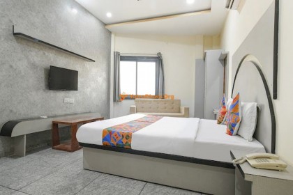Khatu Shyam Palace - Indore