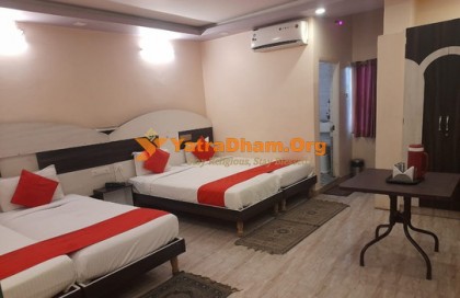 Hotel Comfort And Terrace Lounge - Deoghar
