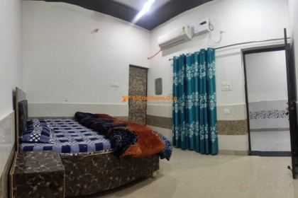 Pandit Ji Guest House - Barsana