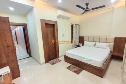 Hotel Nandini Palace - Varanasi