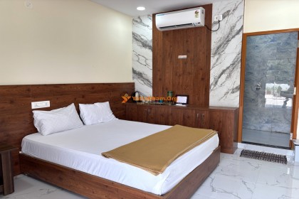 Hotel Raghavendra Grand Inn - Srisailam (Sundipenta)