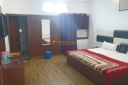 Satyam Dham - Vrindavan