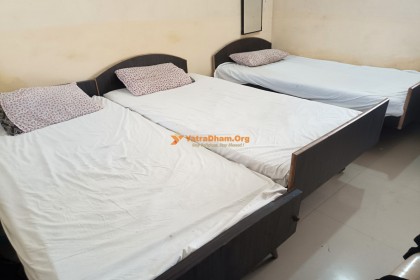 Gopibai Birla Guest House (Geeta Mandir) - Dwarka
