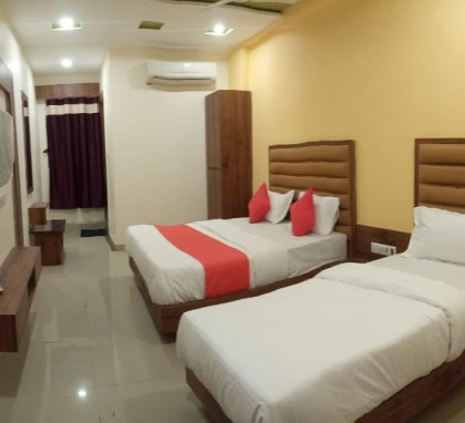 Rajpipla - Hotel Surya Palace (YD Stay 2288)
