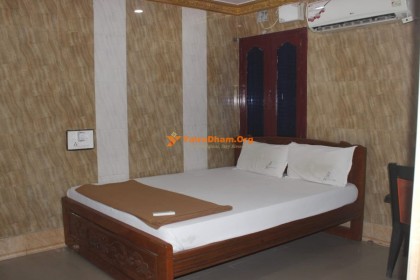 Hotel Raamajayam - Rameshwaram