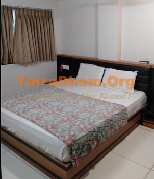 Bhavnagar - YD Stay 91001 (Hotel Sky Inn)
