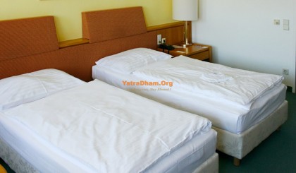 Vemulawada - Sharavana Ac Lodge (YD Stay 342003)