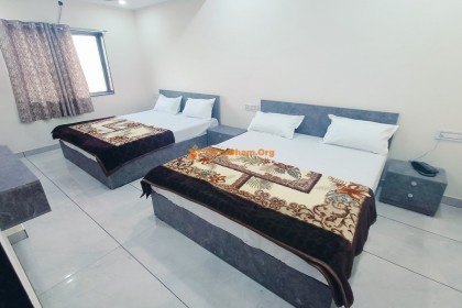 Shree Mahesh Bhavan - Dwarka