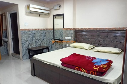 Shri Digamber Jaiswal Jain Dharamshala - Banwaripur