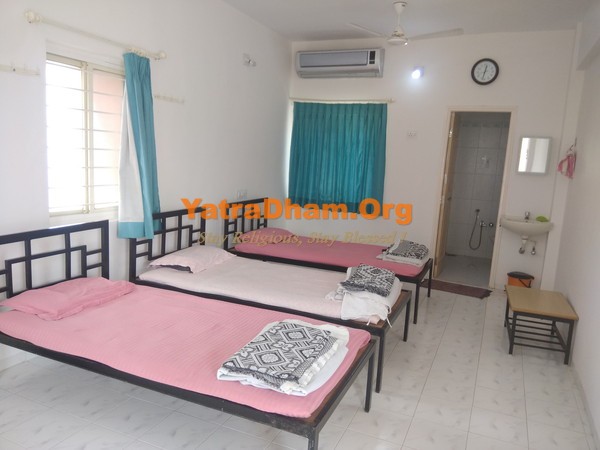 Rajkot Dada Bhagvan Trimandir (Stop and Stay) 3 Bed AC Room View1