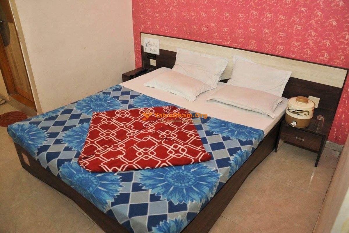 Hotel Gokul - Gandhinagar