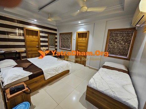 Somnath Hotel Sukhnath Room View 3