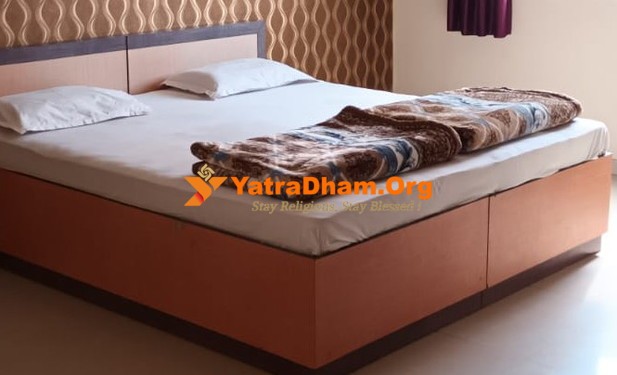 Lonar Krushna Lodge 2 Bed Room