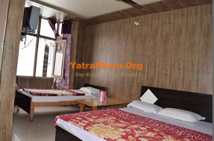 Joshimath Ishwari Narayani Yatri Nivas Room View