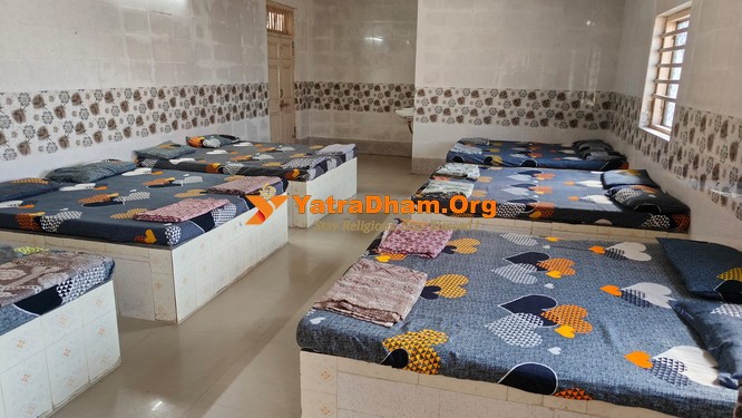 Dwarka Maharaja Agarasen Bhawan 12 Bed Non AC Room View 