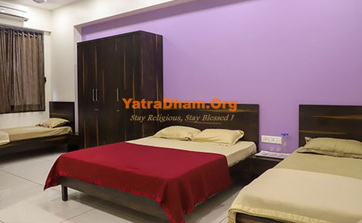 Bruhad Mumbai Gujarati Samaj 4 Bed AC Room View 1