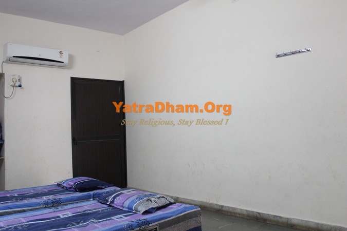 Shree Abu Taleti Jain Tirth Room View 2