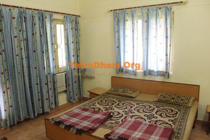 Rishikesh - Akashganga - Swargashram Trust Dharamshala Room View1