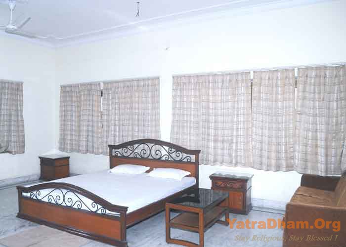 Allahabad_Bangur Bhavan_2 Bed_Ac. Trusty Room_View1