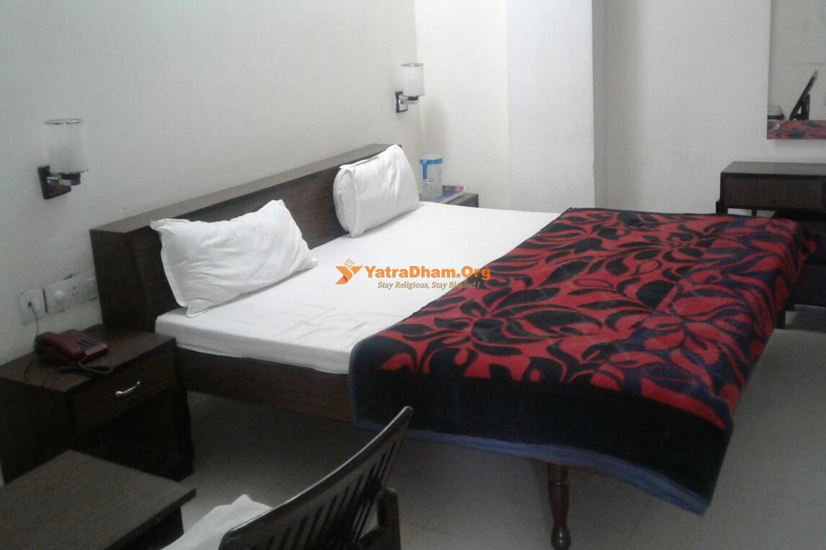 Amritsar - Durgiana Yatri Nivas (Near Railway Station)