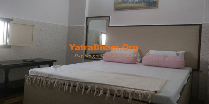 Bareilly - YD Stay 327001 (Hotel Arahan) Room View 1