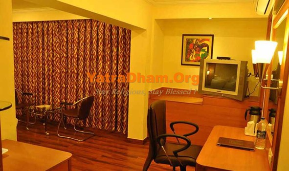 Parli - YD Stay 12402 (Hotel Arya Executive) 2 Bed Room View 4