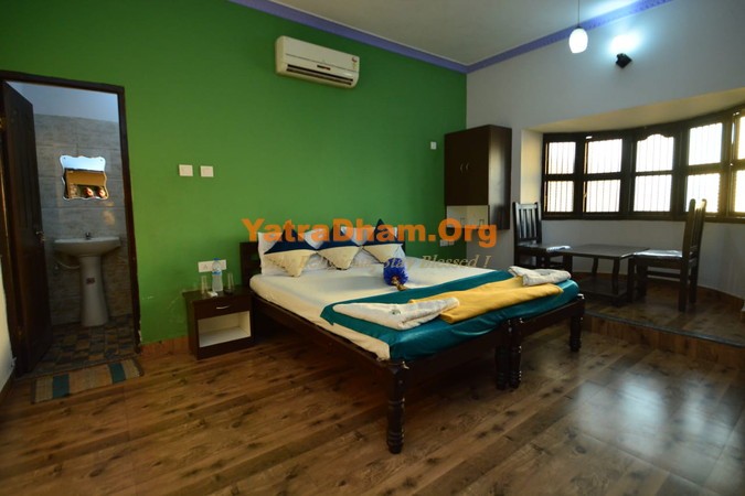 Murudeshwara - YD Stay 261001 (Aryana Guest House) Room View7