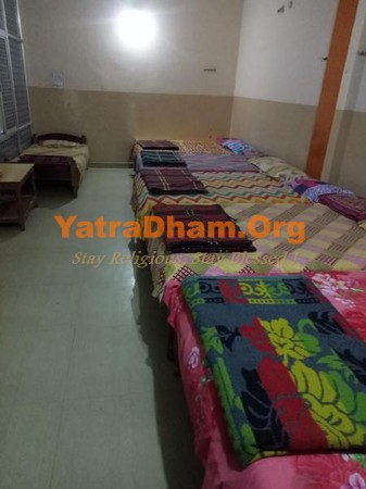 Maihar - YD Stay 265001 (Hotel Aastha Yatri Niwas) Dormitory Non AC Hall