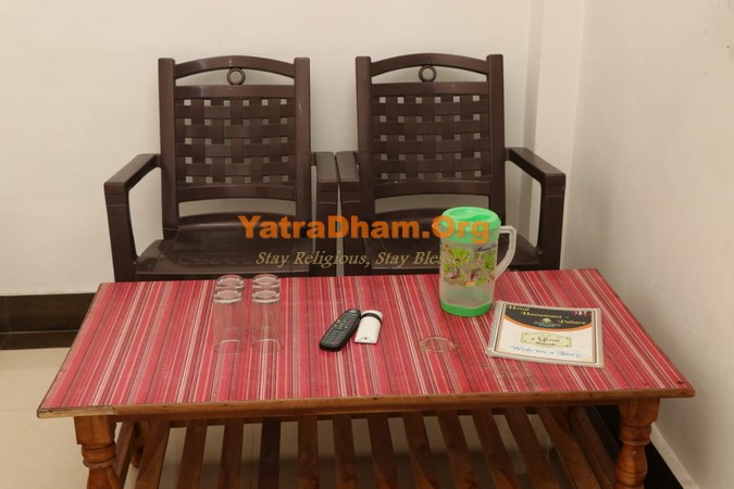 Hotel Hanumant Palace Ayodhya 2 Bed AC Room View 4