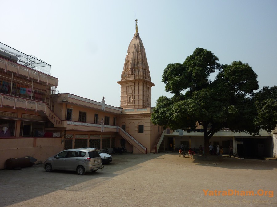 Swaminarayan Mandir Bhakti Niwas Parking