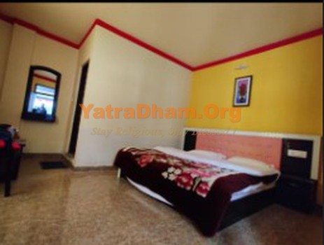 Badrinath Bharat Shri Guest House Room View
