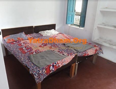Rishikesh - Bharat Sadhu Samaj Adhyatmik Yogashram 2 Bed Room View 3
