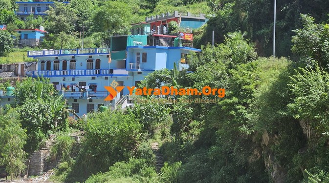 Chandrapuri Shri Hari Om Tatsat Home Stay Building View
