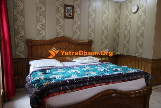 Rudraprayag Hotel Suri 2 Bed Room