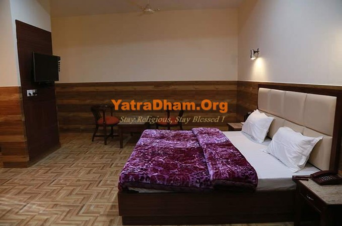 Dehradun - YD Stay 5801 Hotel Vishnu Inn Room View7