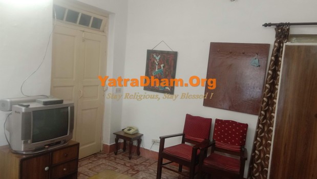 Dehradun_Laxmi Guest House_Ac Room_View2
