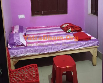 Deoghar - YD Stay 345001(Sajjan Niwas Home Stay) - Room View 1