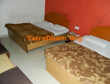 Haridwar - YD Stay 7002 (Hotel Divine) 4 Bed Room View 1