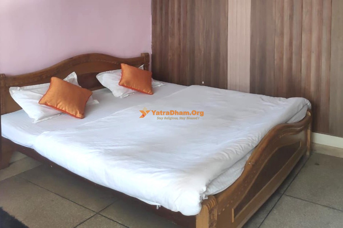 Hotel New Pandey Inn - Guptkashi