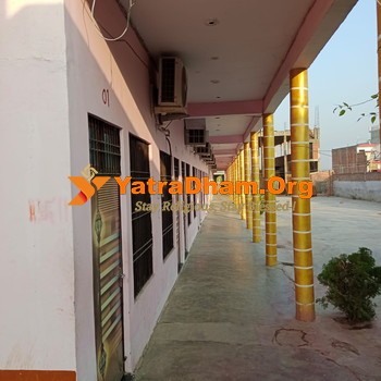 Hotel RG Ayodhya View 8