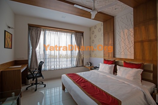 Dwarka Hotel The Manek Mansingh Inn Room View 1